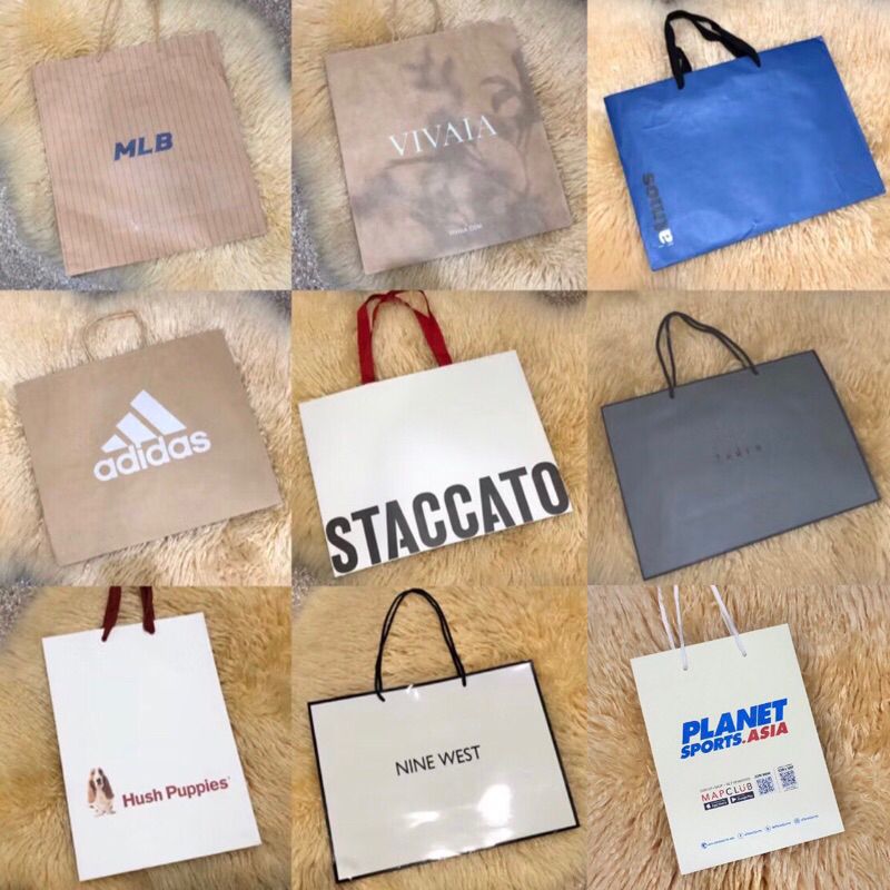 

Paper Bag Branded Staccato, Pedro, Adidas, Charles & Keith CNK, MLB, Nine West, Hush Puppies, MyFeet, Vivaia, Atmos Kotak Kado Gift Bag