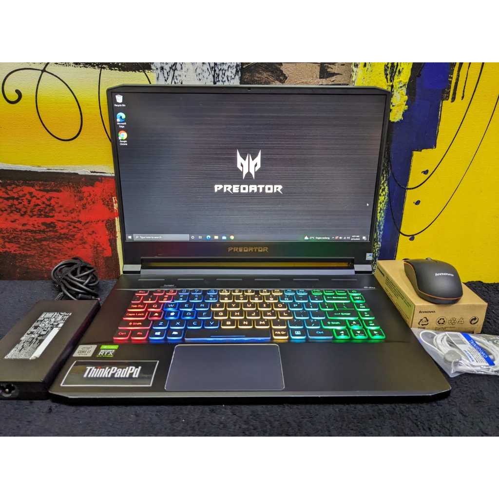 Laptop Gaming Acer Predator Helios Core i7 10875H RGB RTX 2080 8GB GDDR6 Mulus