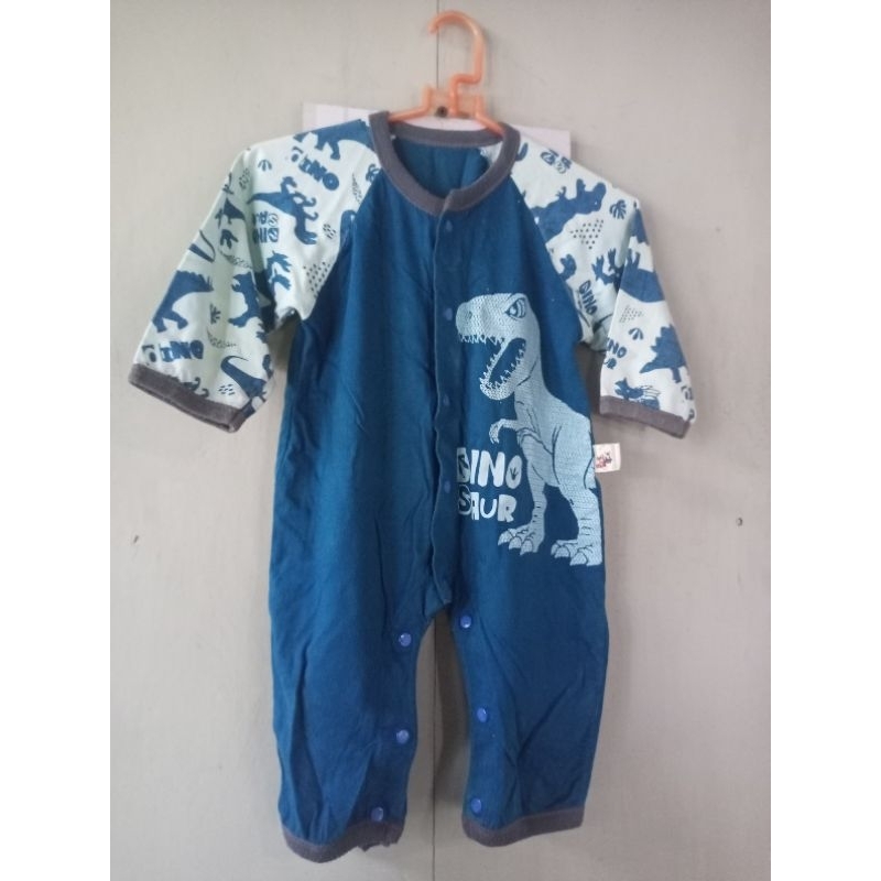 preloved sleepsuit dino