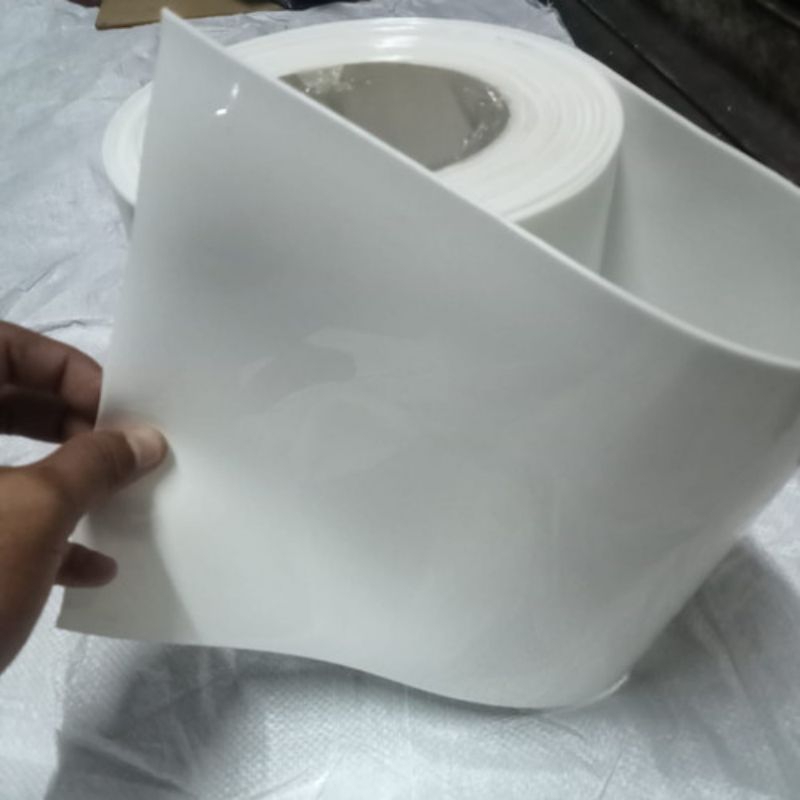 Tirai pvc curtain putih uk. 2mm x 20cm x 50mtr / pvc strip curtain putih