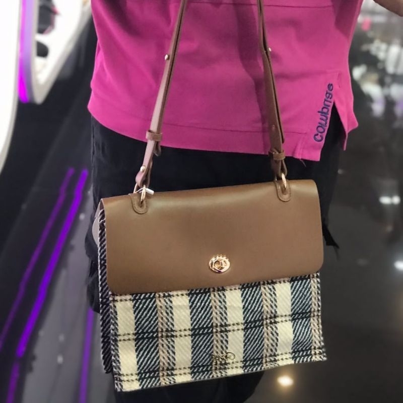 Tas selempang wanita original Gosh