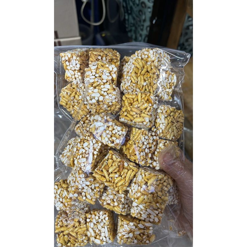 

Tengteng Manis Cemilan Ramadhan