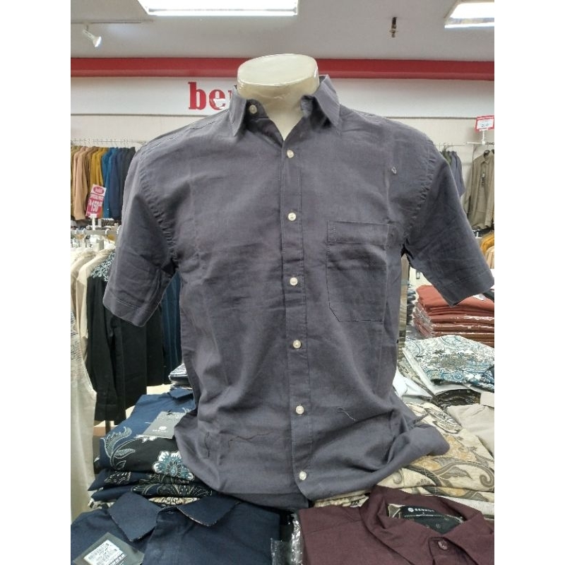 Kemeja lengan pendek pria S135