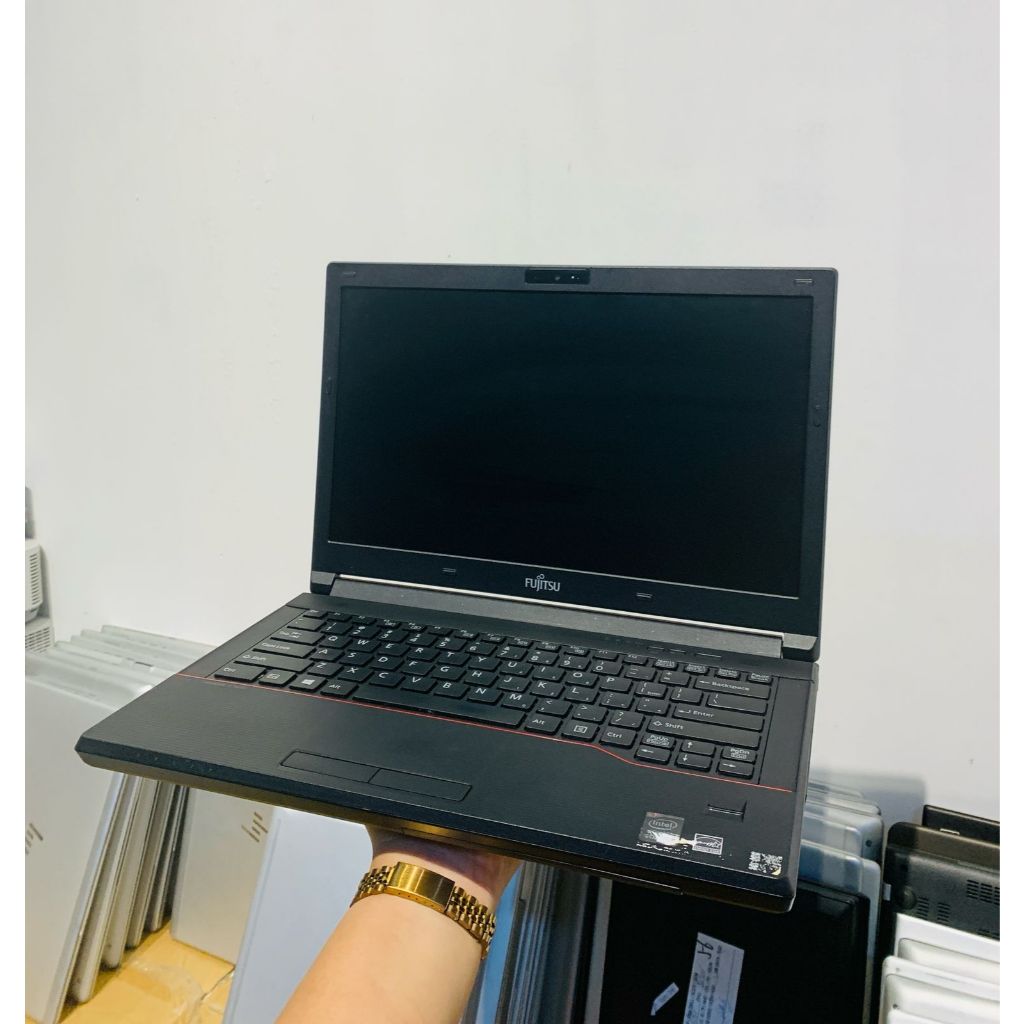 FUJITSU LifeBook E544 Core i5 Gen 4 Intel HD Graphics