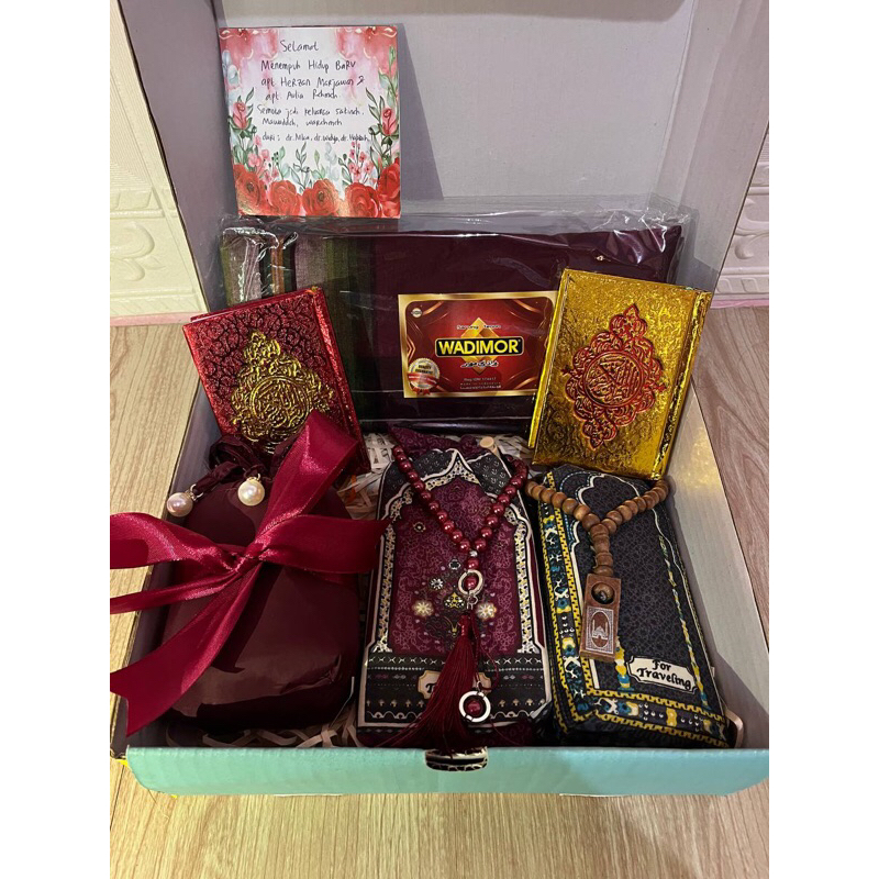 HAMPERS PRAYER SET COUPLE (D)