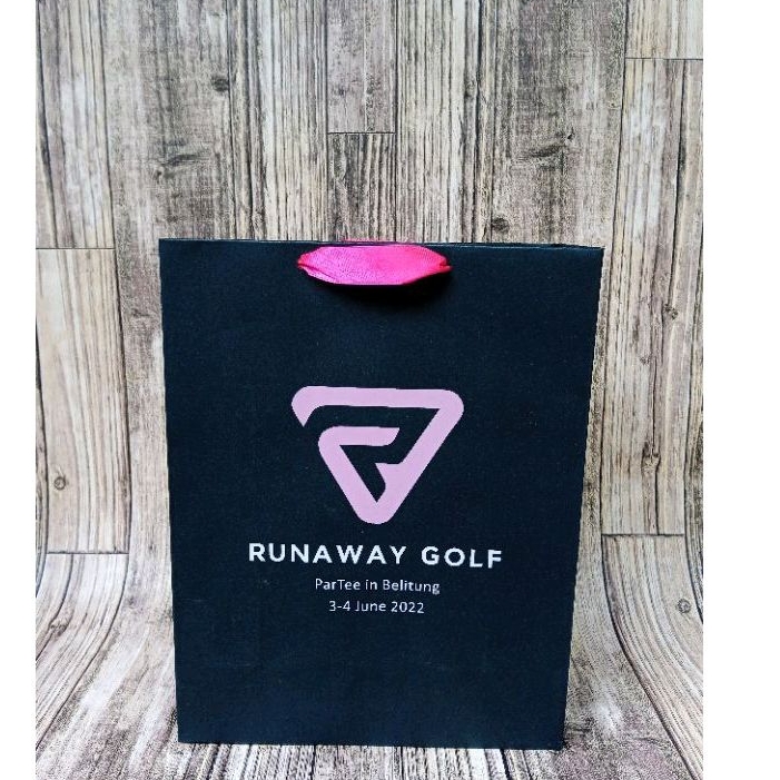 

Paperbag hitam custom butik,toko,klinik,skincare P28xL10xT35 tebal kuat rapi