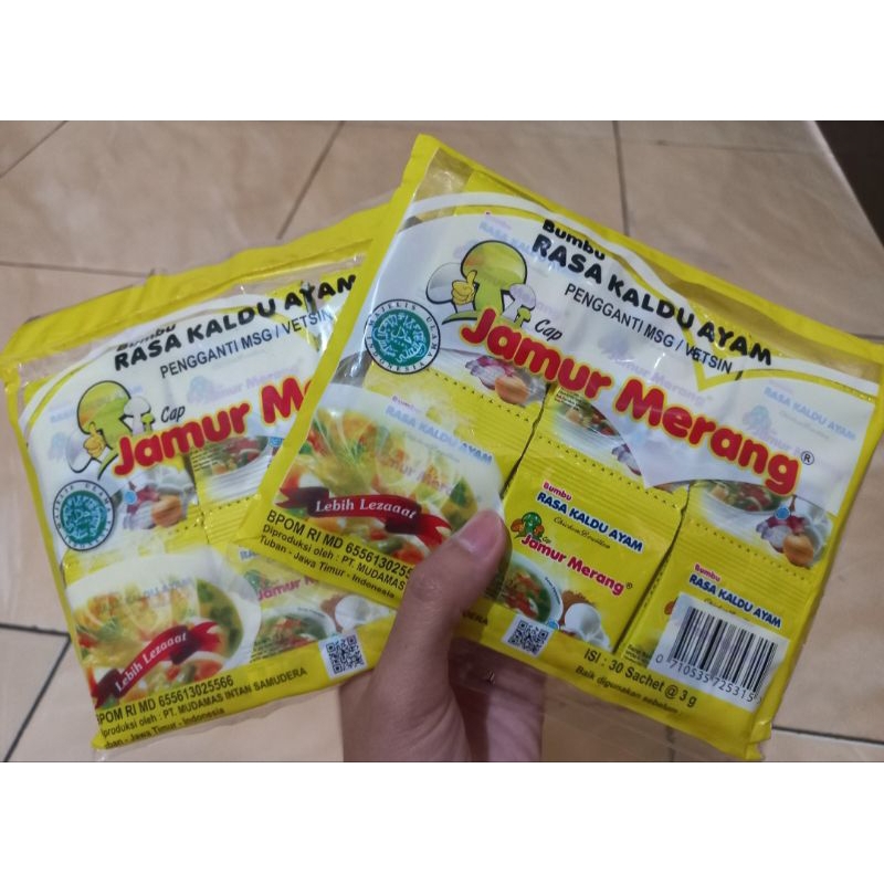 

Kaldu Jamur Merang rasa ayam