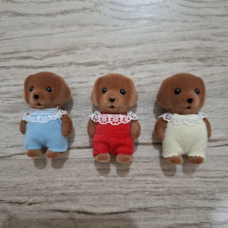 Sylvanian Chocolate Labrador Triplets