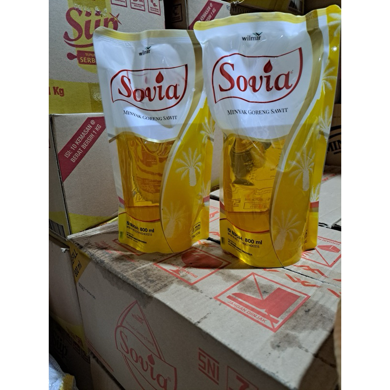 

minyak goreng sovia 800ml isi 12