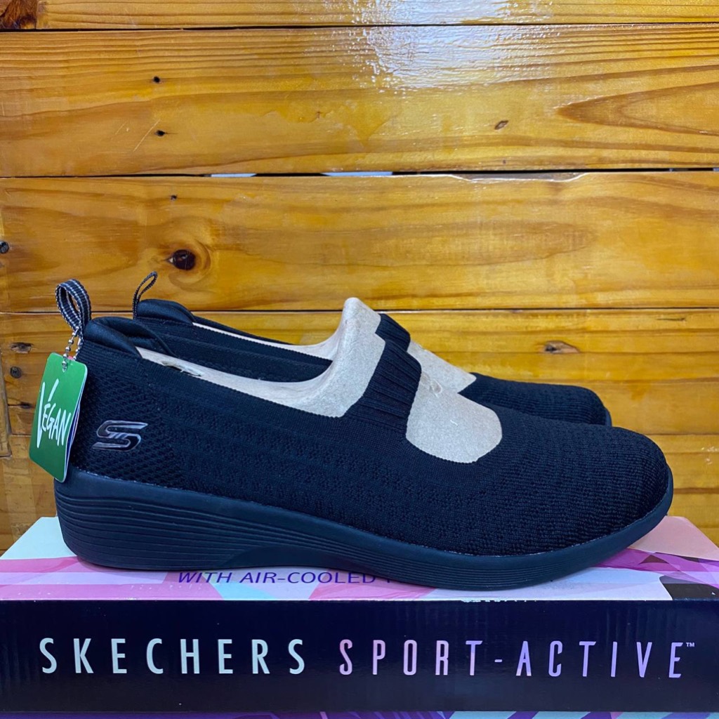 ONLY SIZE 40 SEPATU SKECHERS WANITA SKECHERS ARYA MELLOW IDEA 104111 FULLBLACK SNEAKERS SLIPON FLAT 