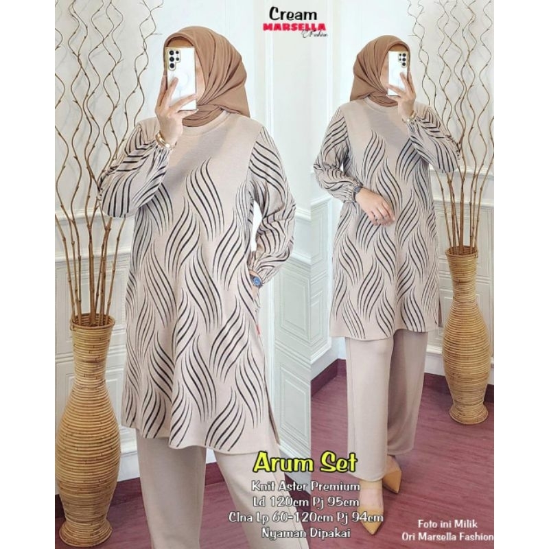 Arum set/Setelan wanita