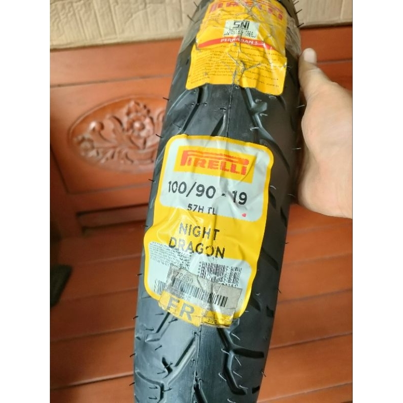 Ban ring 19 100/90 Pirelli night dragon 2017 baru
