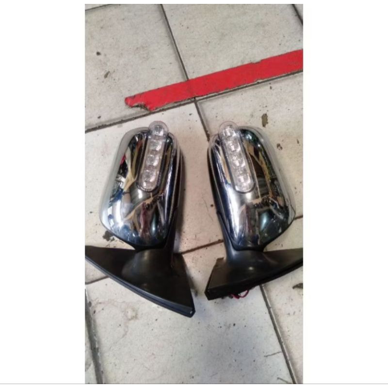 spion avanza VVT-i 2005 - 2011