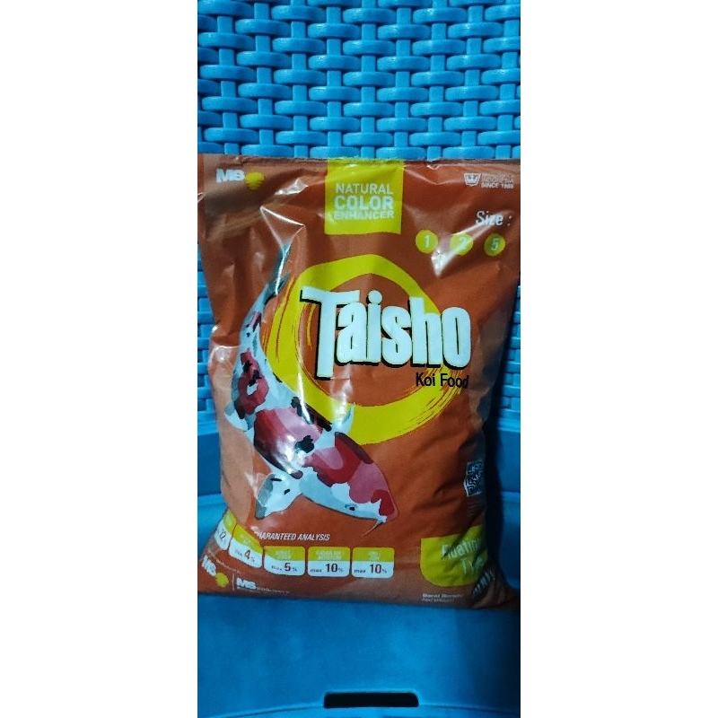 Taisho koi food natural color enhancer makanan khusus koi
