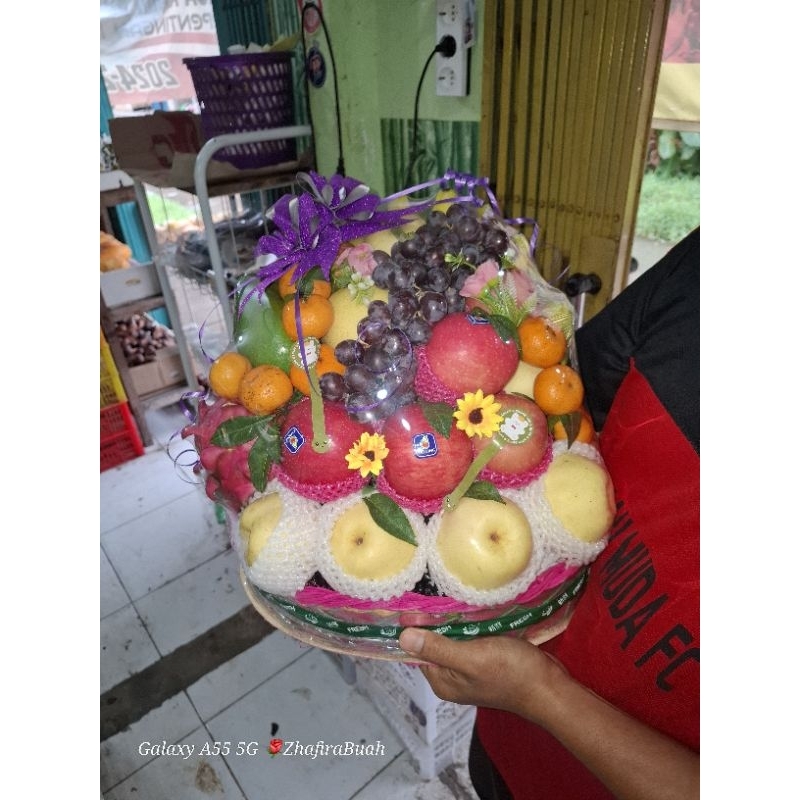 

PARCEL BUAH SIZE BESAR /HAMPERS HADIAH/HANTARAN/