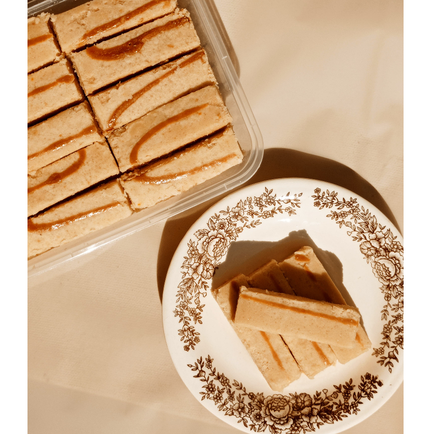 

Kue Rangai Susu / rangai susu SOFITA / Kue lebaran / Kue kering - Net 250gr