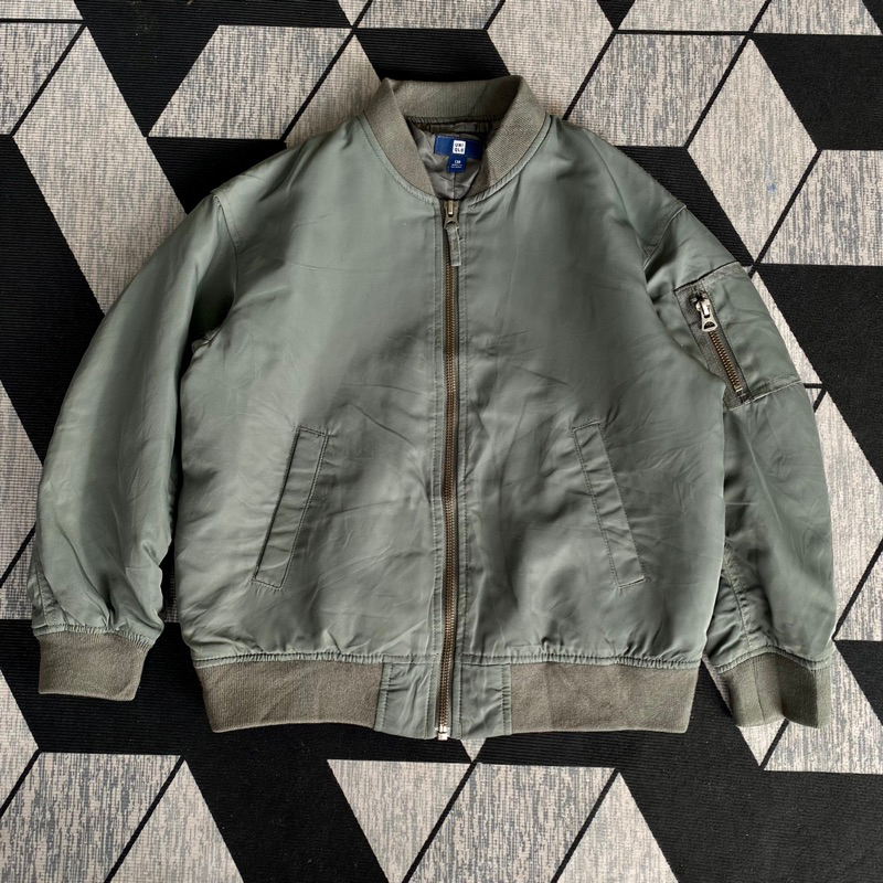 Jaket Bomber Kids UNIQLO