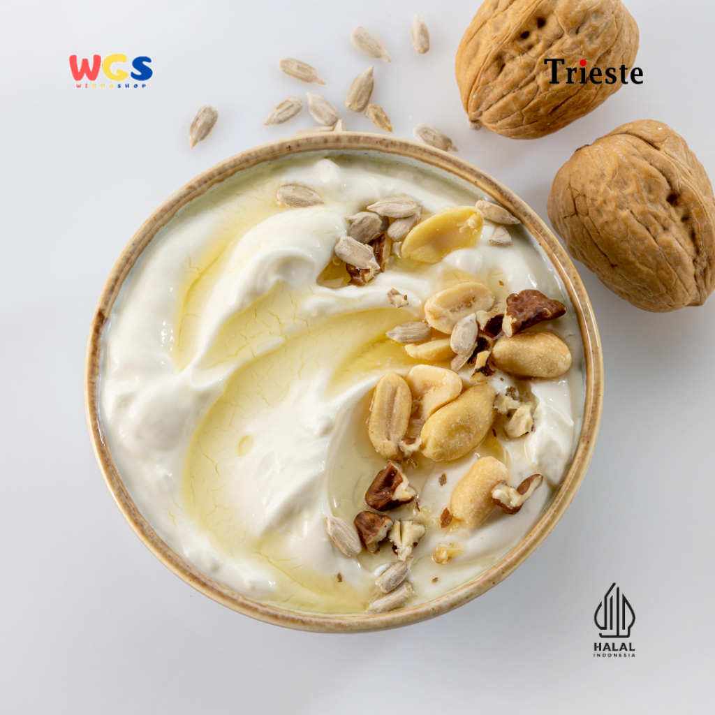 

Ay00! Trieste Roasted Almond Flavour Syrup 650ml - Halal MUI - Minuman Kekinian - Bubble Tea