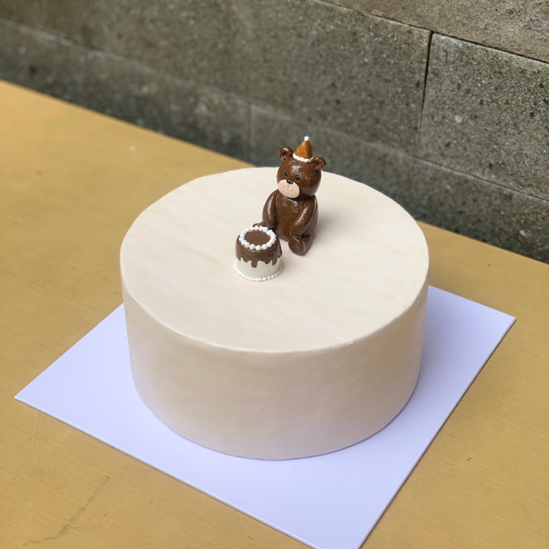 

GR FAKE CAKE/FAUX CAKE AESTHETIC 18 CM KUE PALSU LUCU UNIK MURAH please check the description<3