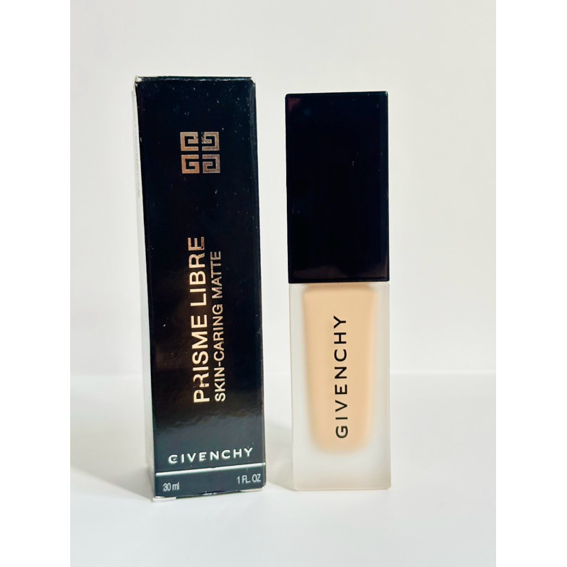 GIV*ENCHY PRISME LIBRE SKIN CARING MATTE FOUNDATION