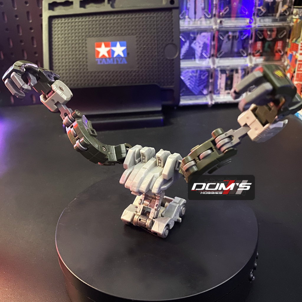 PESAWAT ULTRAMAN - DX XIG ADVENTURE - BANDAI - ULTRAMAN GAIA