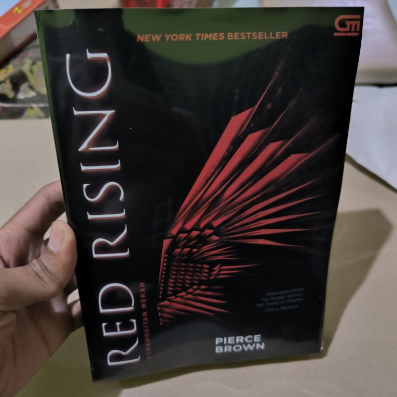 RED RISING - Pierce Brown