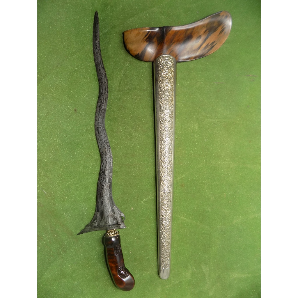 keris pandawa lare pamor jung isi dunyo era pakualaman tua