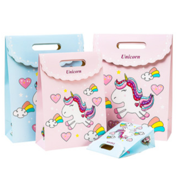 

PAPERBAG TEBAL MOTIF UNICORN PREMIUM SOUVENIR ( TUTUP TEMPEL ) / PAPER BAG / PAPER BAG UNIK / TAS KADO ULANG TAHUN TAS HAMPERS TAS HADIAH