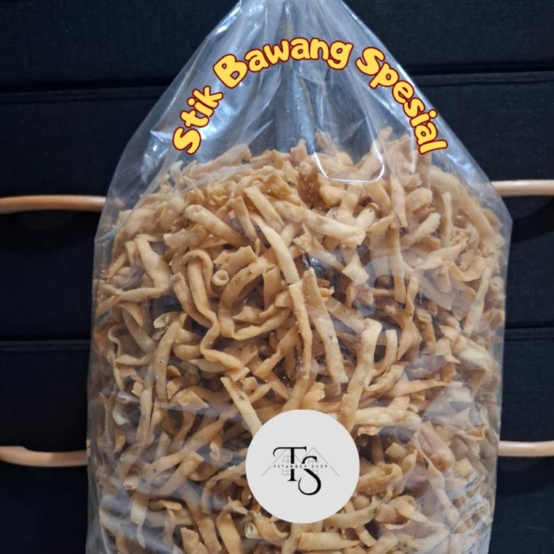 

STIK BAWANG SPESIAL 250 gram / KRIPIK BAWANG GURIH