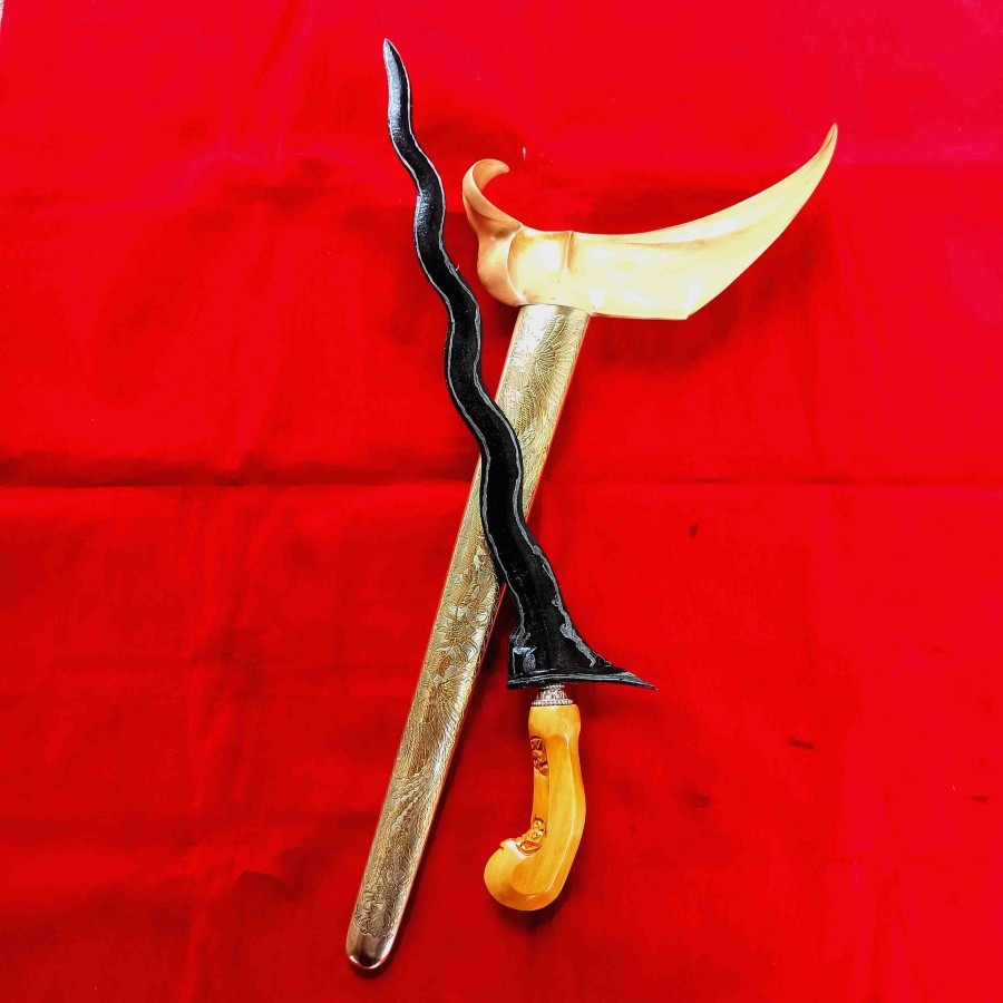 Pusaka Keris Luk 9 Kidang Mas Pamor Wengkon PB IX Putran Pajang