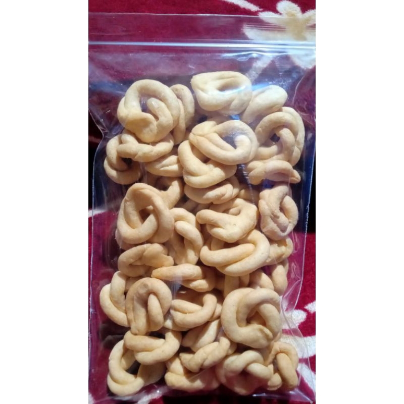 

kue galang