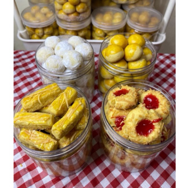 

Paket Bundling isi 4 (nastar,kastangel,bola salju,Thumbprint)