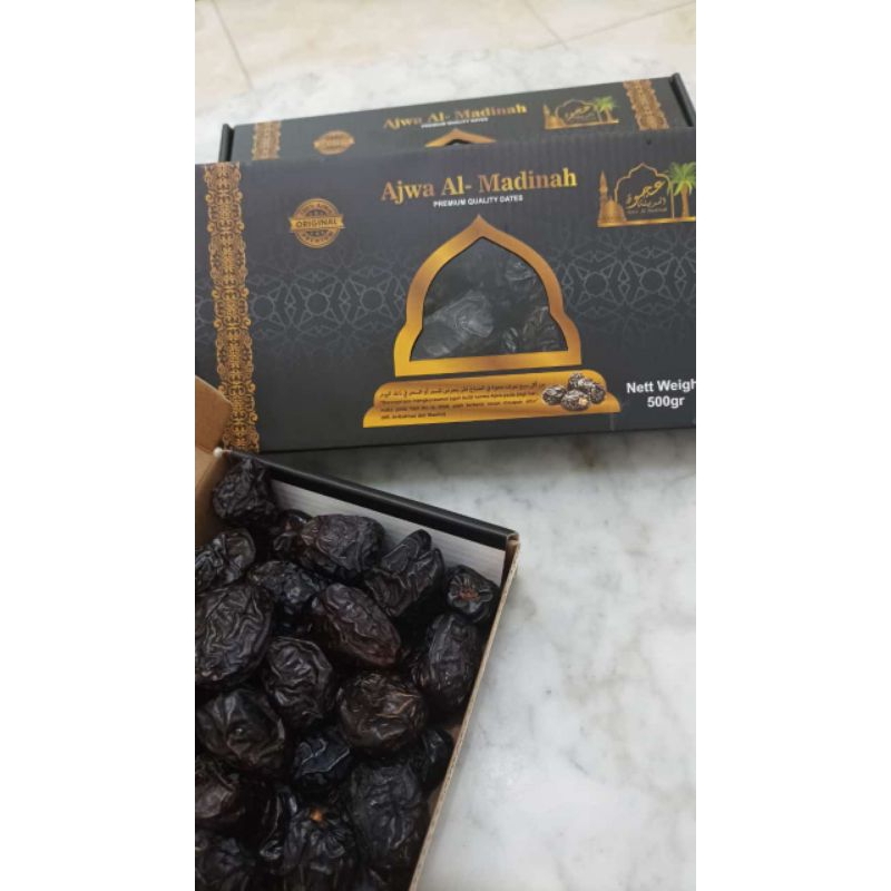 

kurma ajwa medina