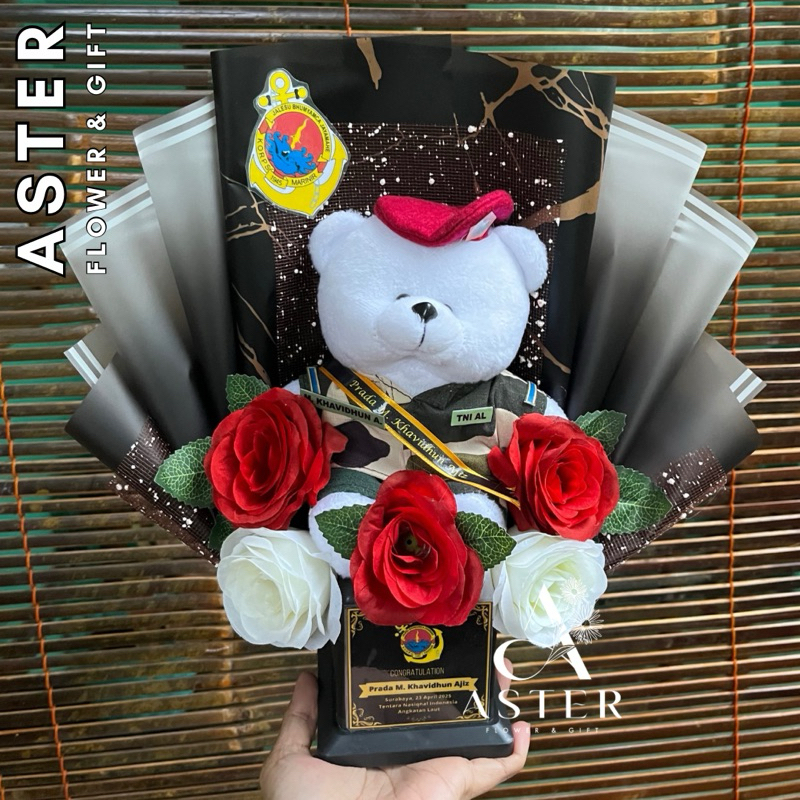 Buket Profesi Marinir Angkatan Laut / Piala Boneka TNI AL