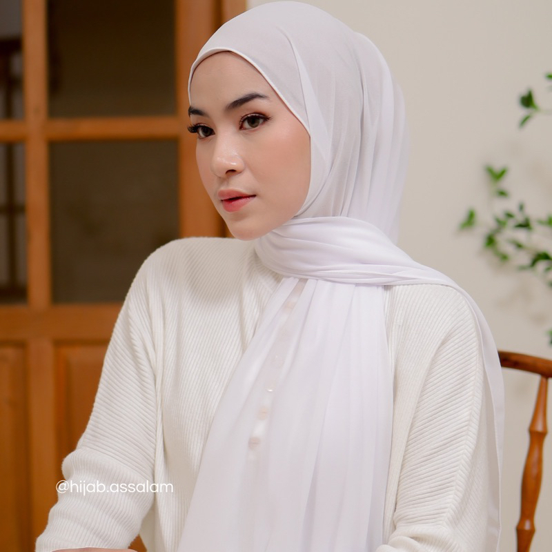 PUTIH BERSIH - BW Pashmina Ceruty Babydoll ( Hijab Warna Putih Bersih / Pashmina Warna Putih Broken 