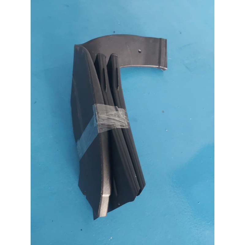 COVER HAWA SARINGAN UDARA MERCY W203