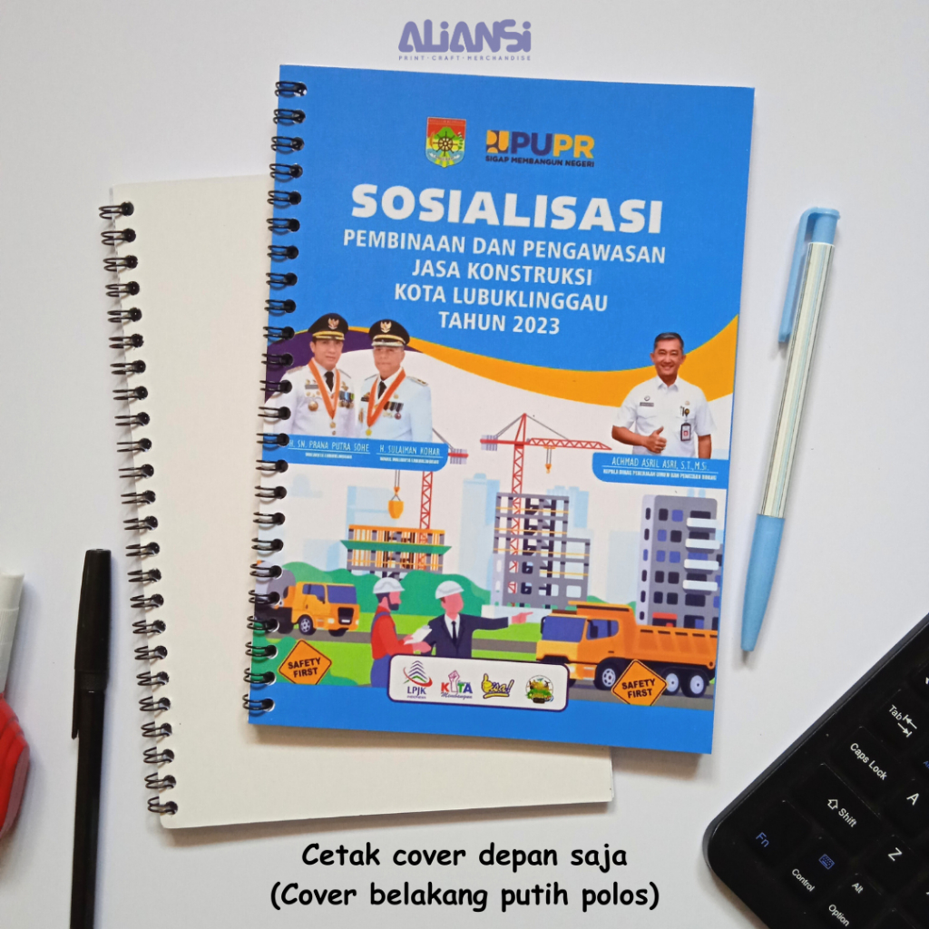 

NOTEBOOK A5 CUSTOM PERNIKAHAN WEDDING SEMINAR SEKOLAH FREE DESAIN CETAK COVER DEPAN SAJA