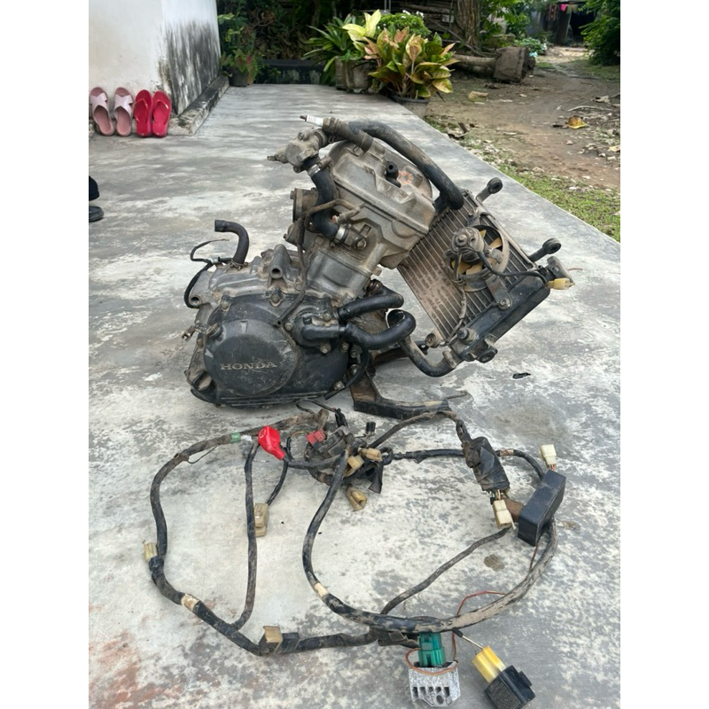 mesin cbr150 old CBU thailand