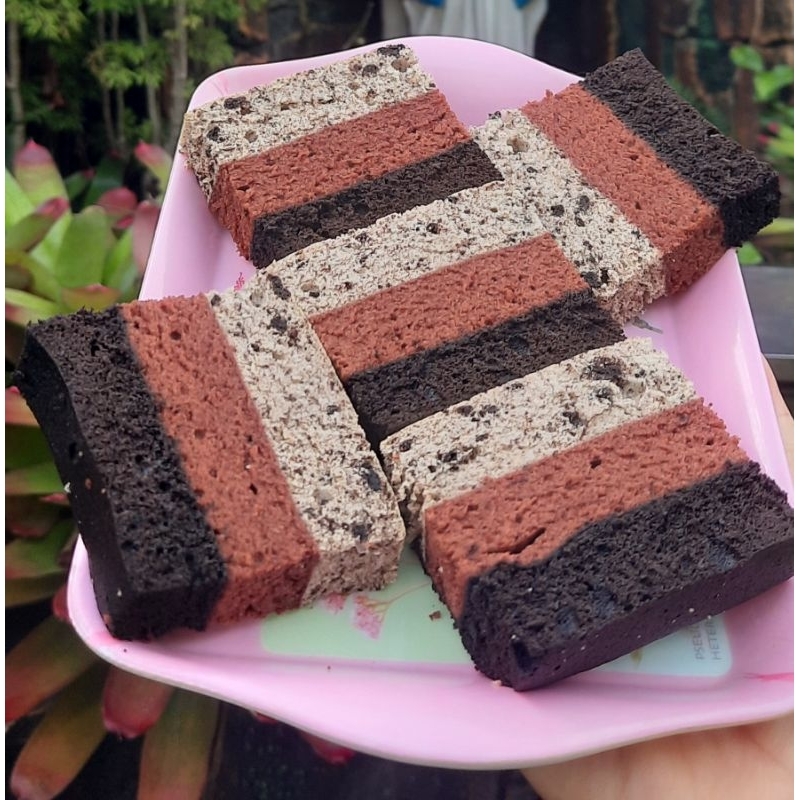 

bolu kukus putel 3 layer