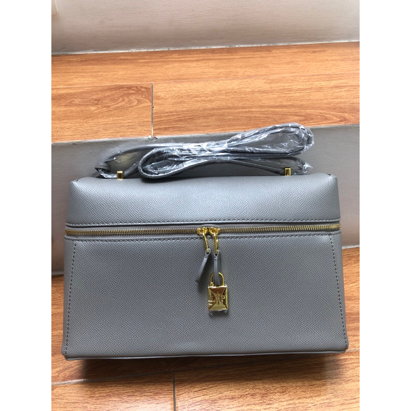 LoroPiana~Slingbag