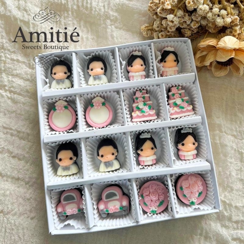 

Coklat Praline Wedding A - 1 Box isi 16 / Coklat Karakter / Birthday Gift / Praline Chocolate