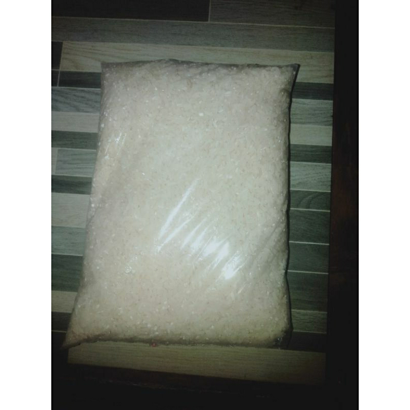 

Beras Asli Sumedang 1 kg