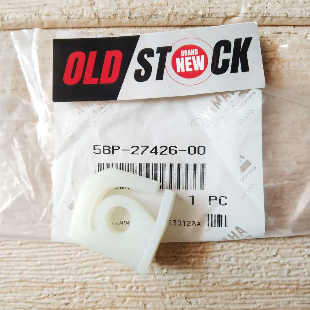 SPRING RETURN PER PIR PLASTIK GANJAL FOOTSTEP YAMAHA SCORPIO BYSON VIXION ASLI ORIGINAL 100% ( 5BP-2