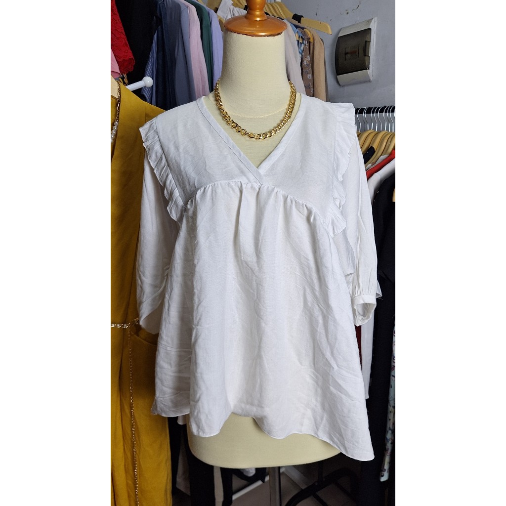 Blouse Atasan Wanita Putih Polos