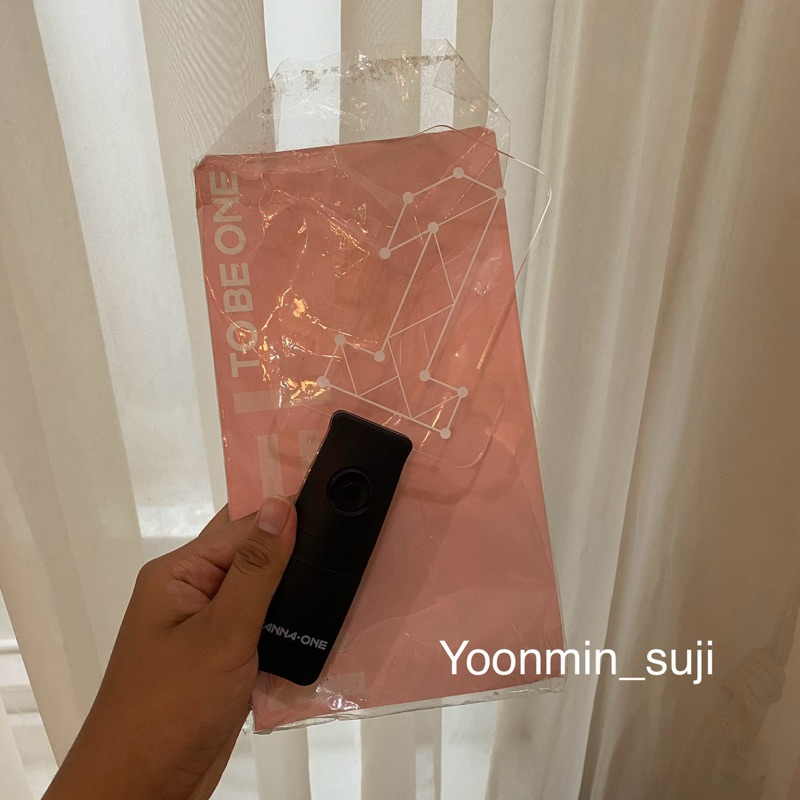 READY STOCK LS LIGHSTICK WANNA ONE OFFICIAL