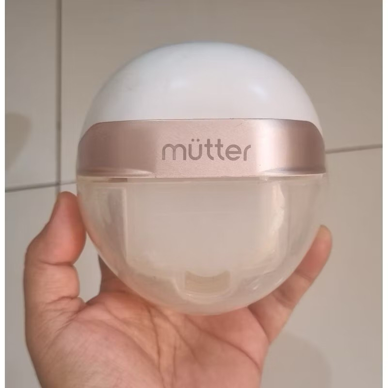 Preloved Mutter Gold Pompa Asi