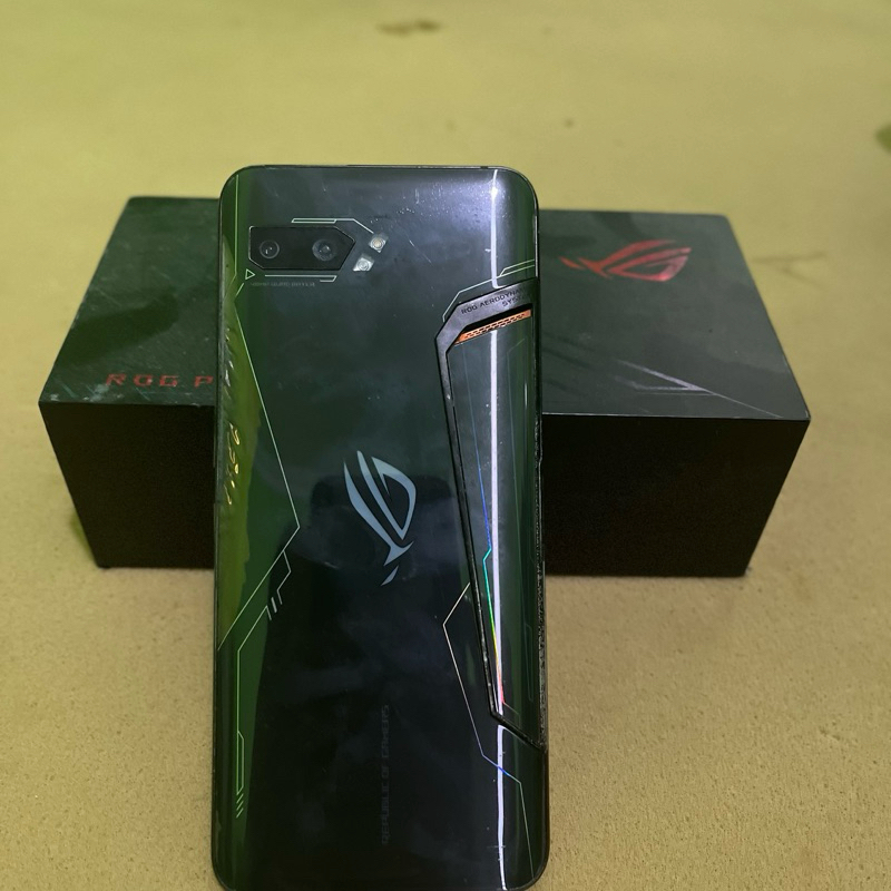 ROG PHONE 2