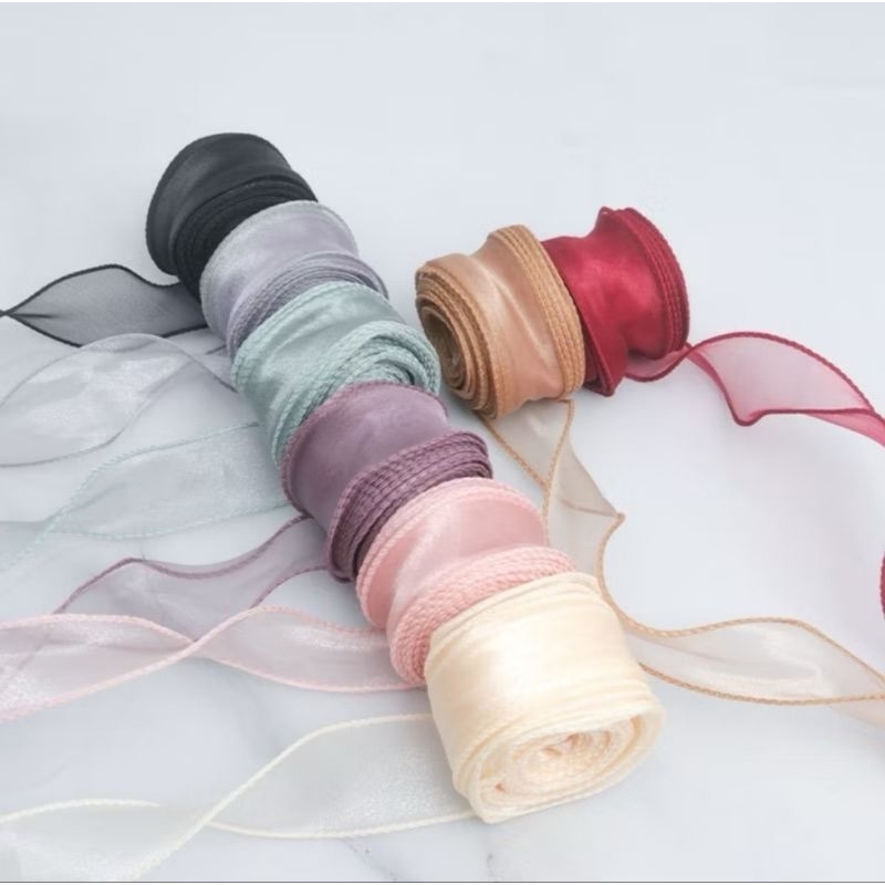 

Pita organza 1 roll 10 yard 2.5cm dan 4cm