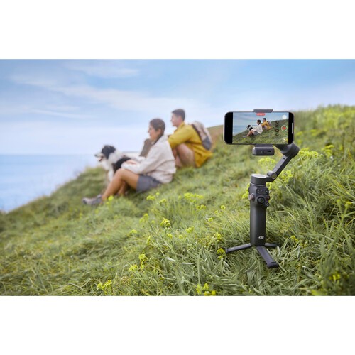 DJI Osmo Mobile 7 Pro Smartphone Gimbal