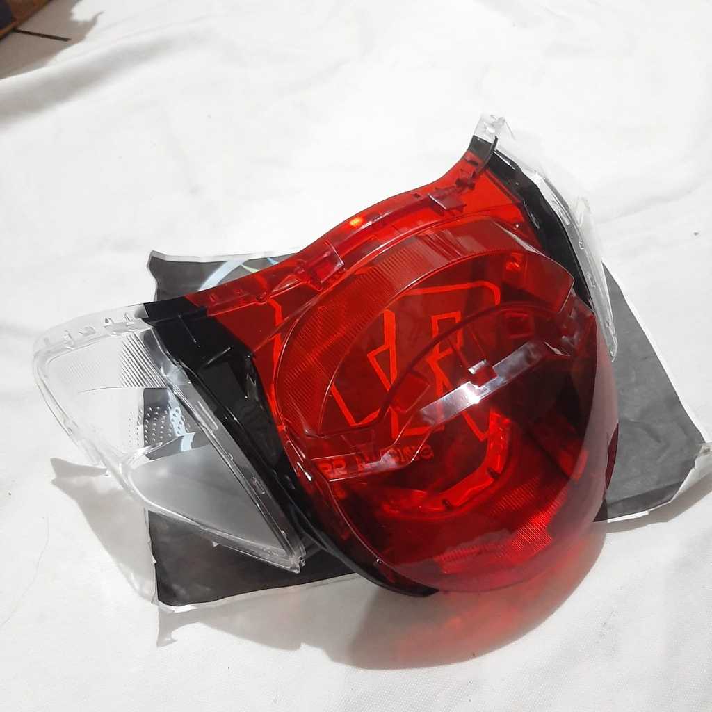 MIKA STOP LAMPU STOP LAMP BELAKANG SCOOPY 2024 NEW 2025